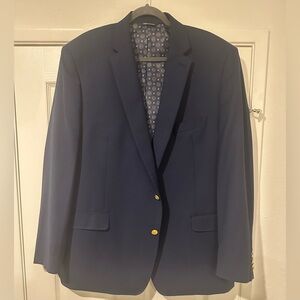 EUC Ralph Lauren Classic Navy Blazer w/gold buttons. Size 48L